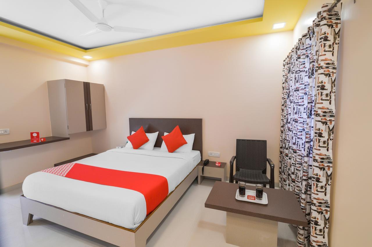 Oyo 13150 Mangal Residency Hotell Lonavala Exteriör bild