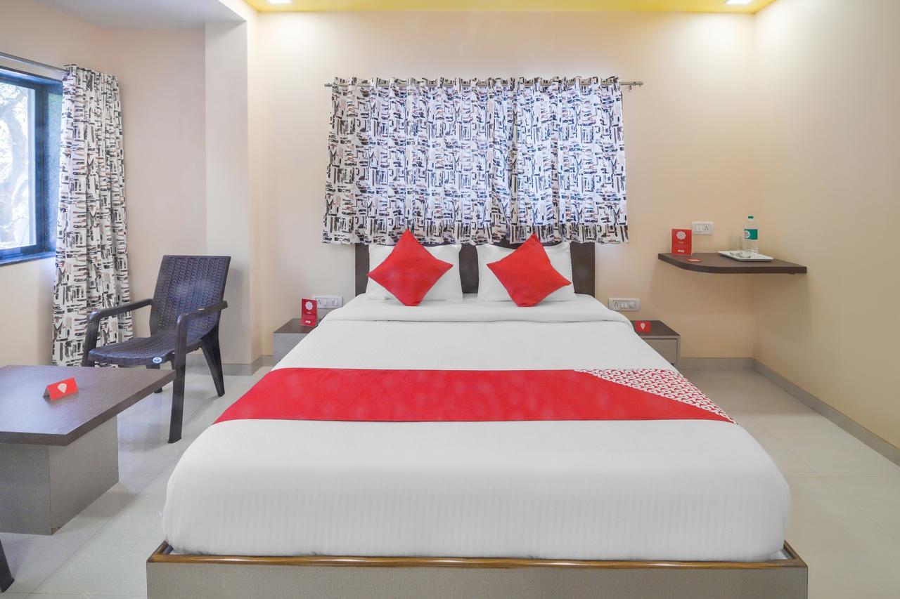 Oyo 13150 Mangal Residency Hotell Lonavala Exteriör bild