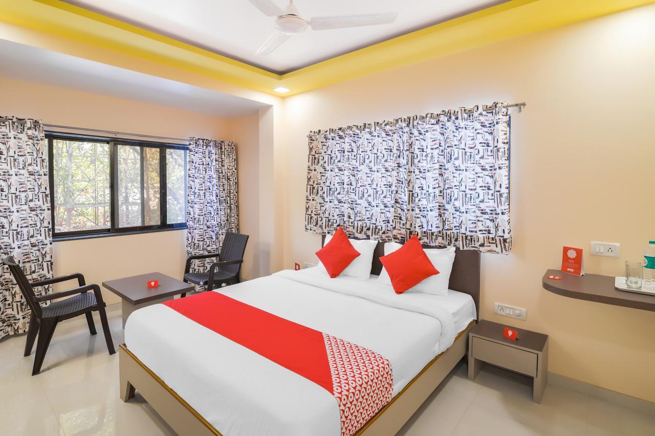 Oyo 13150 Mangal Residency Hotell Lonavala Exteriör bild