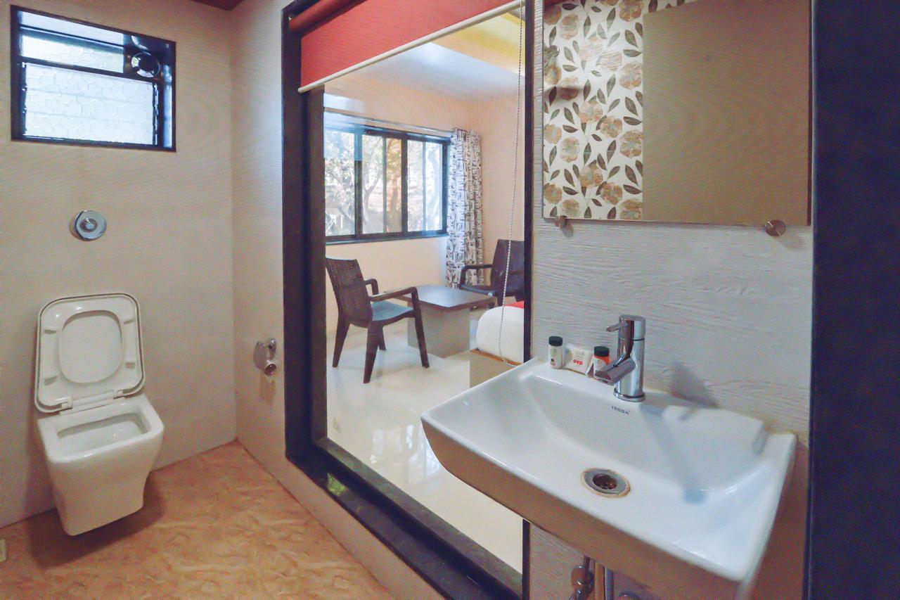 Oyo 13150 Mangal Residency Hotell Lonavala Exteriör bild